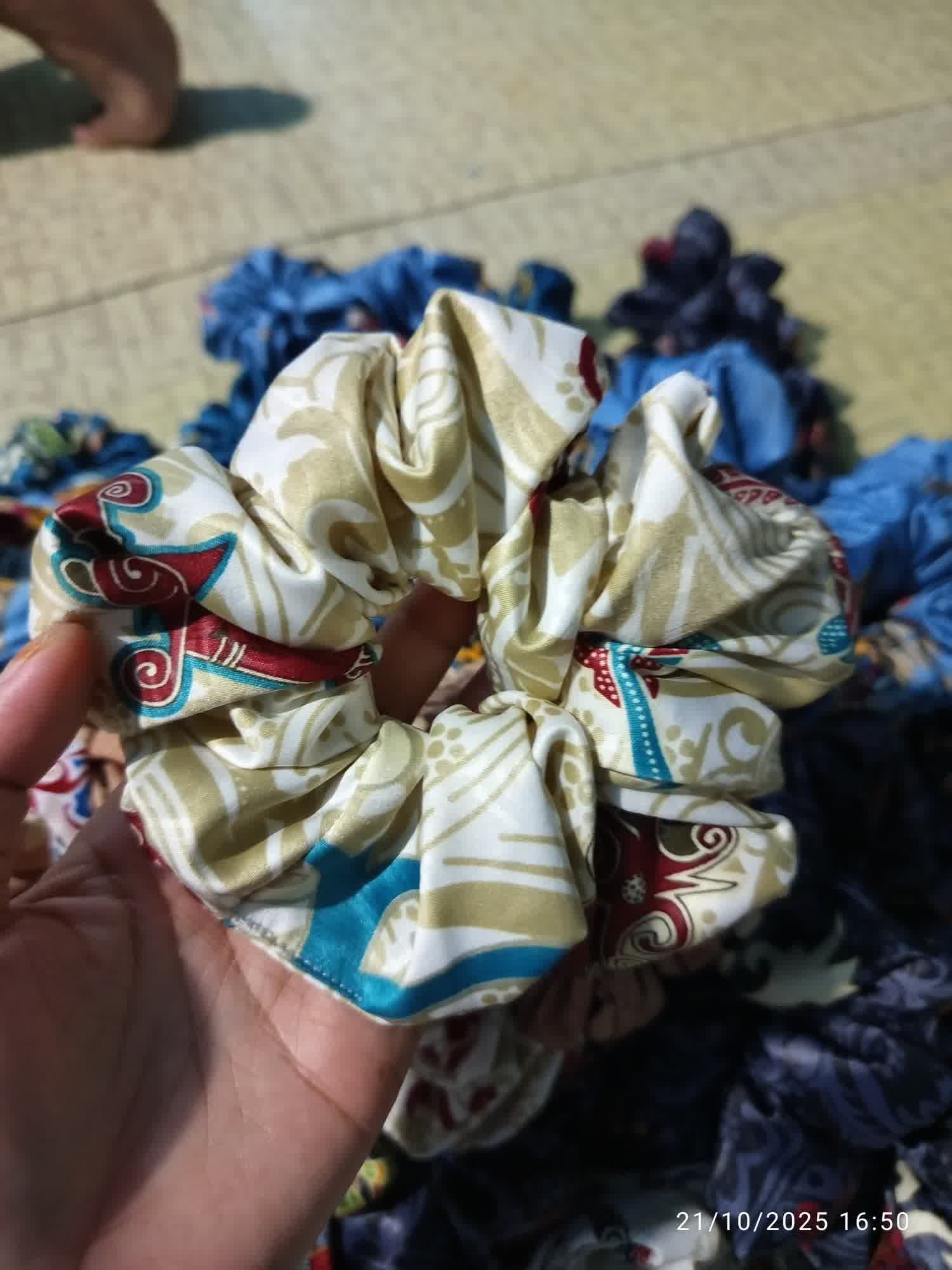 Scrunchies batik kalteng